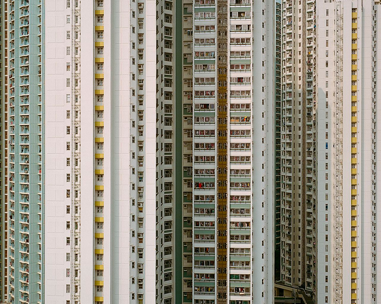 Фотография плотной жилой застройки Коулуна, урбанистический пейзаж, 64×80 см, 2015, Лена Цибизова