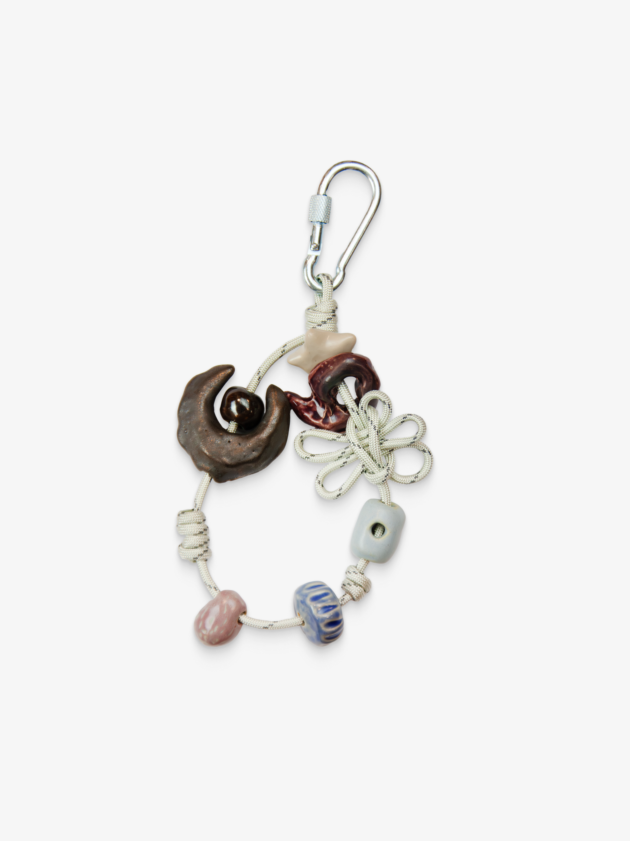 Брелок с керамикой ручной лепки, хлопковым шнуром и серебристым карабином, SAMPLE x Жук, 2025