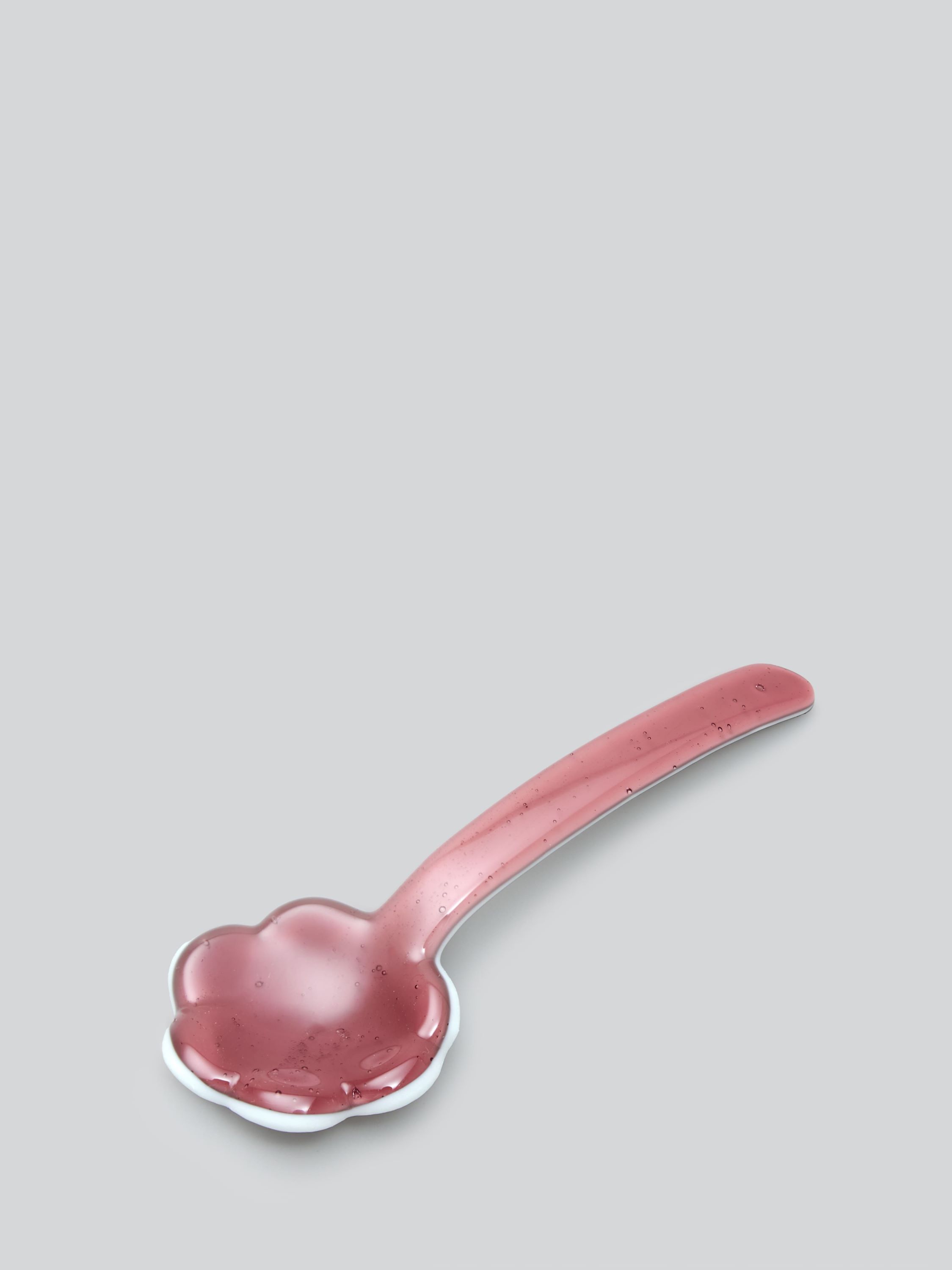 Розовая стеклянная ложка Flora с лепестками, декоративная ручная работа, лимитированная серия, 2025