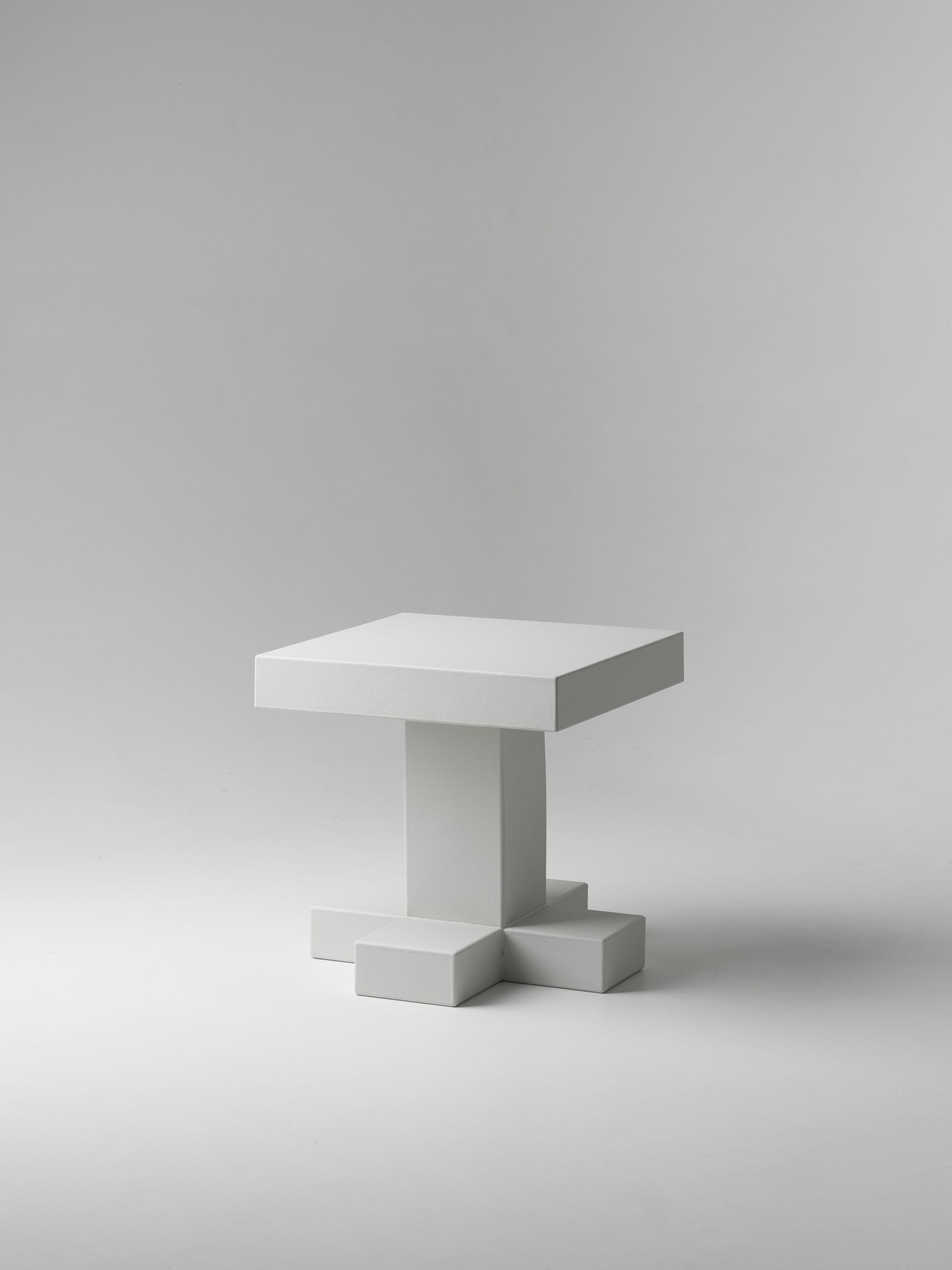 Белый стол в форме креста из МДФ с полимерным покрытием, современный дизайн, Дмитрий Самыгин, 2024