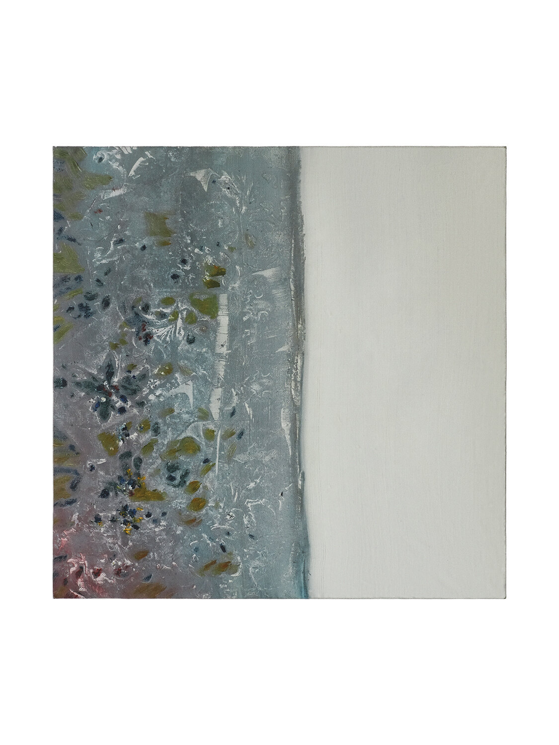 Платок с абстрактным серым принтом сбоку. Коллаборация Ola Ola x Анна Касс, лимитированный тираж