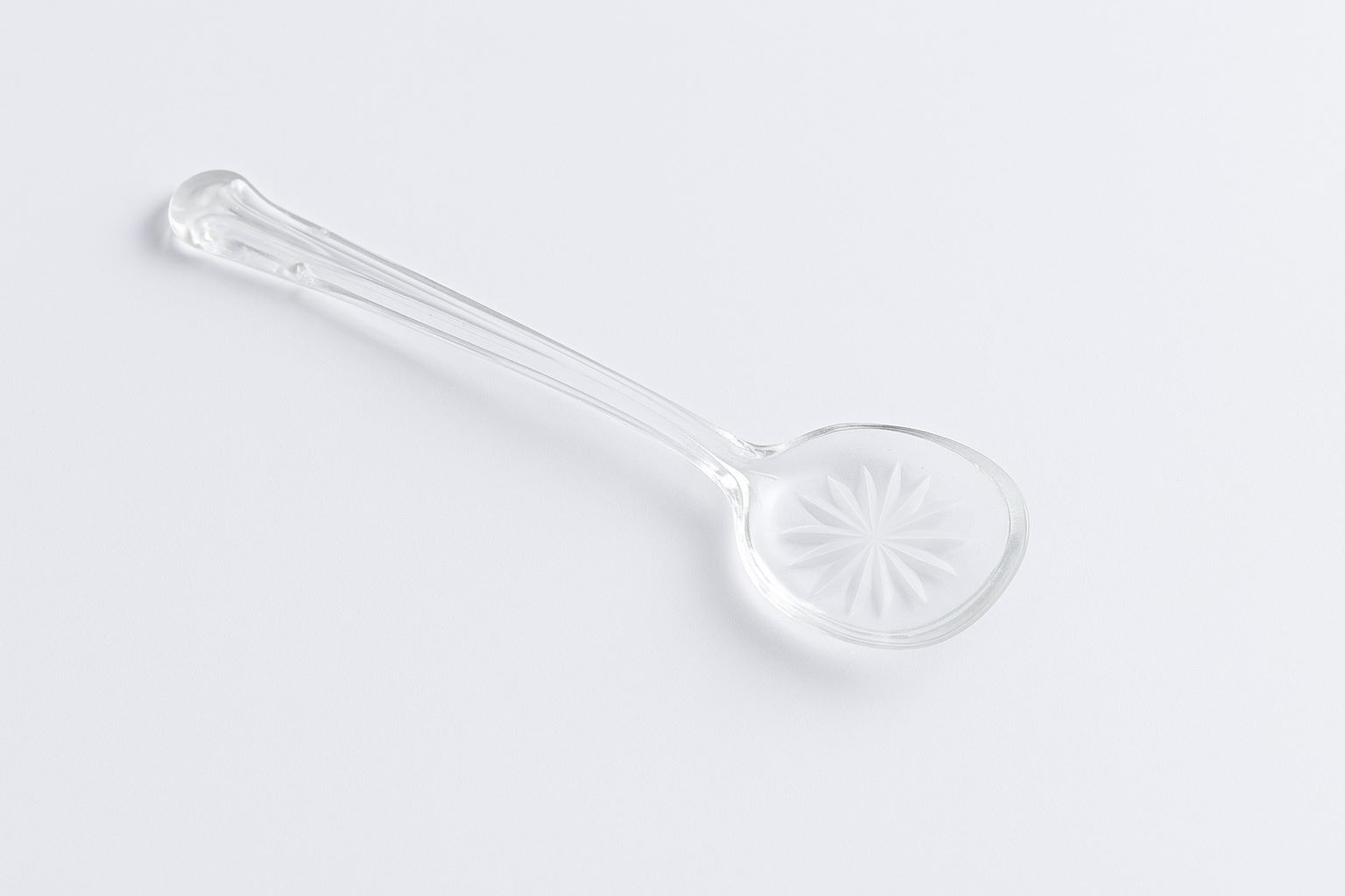 Прозрачная хрустальная ложка «Малая комета» с лучевой гравировкой